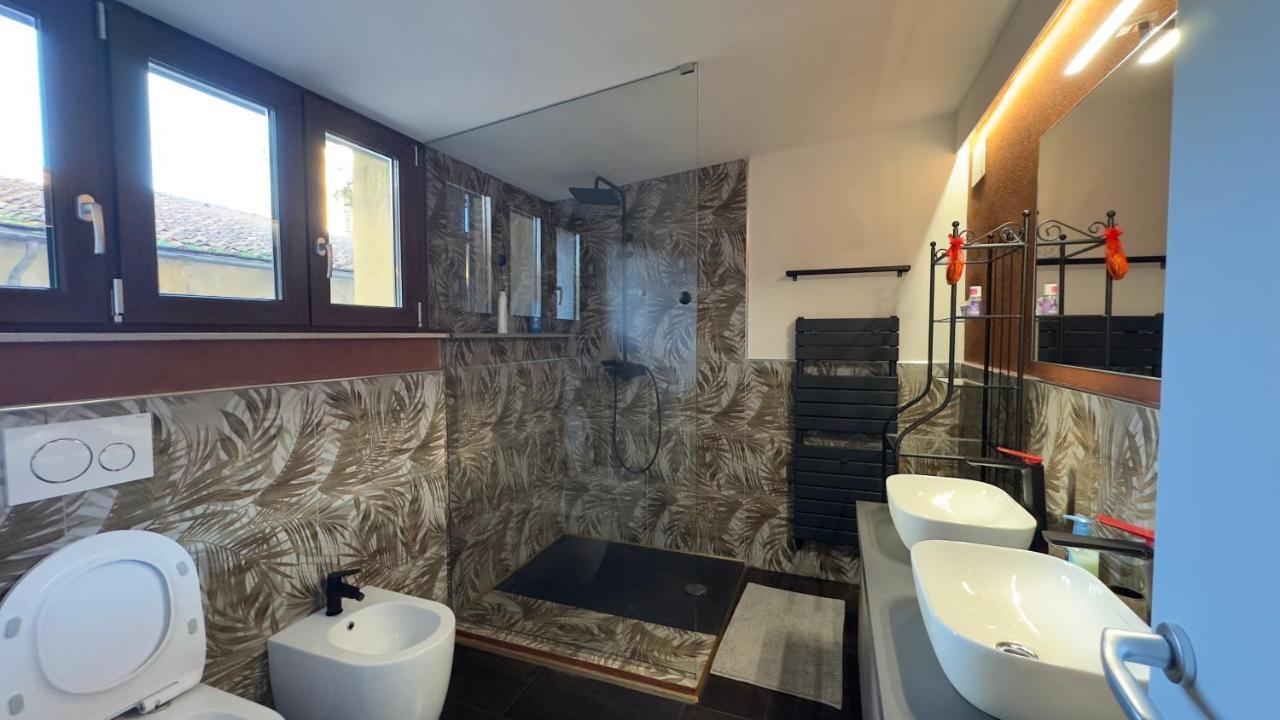 Suite Stylish & Cozy Apartment In The Heart Of Florenz Exterior foto