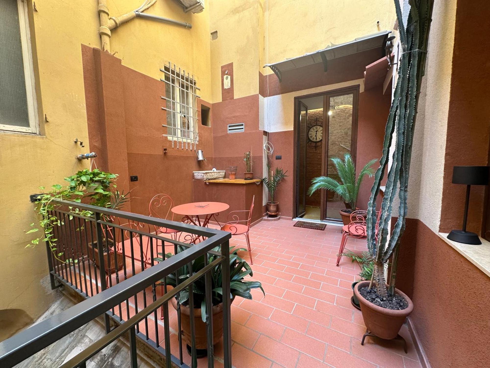 Suite Stylish & Cozy Apartment In The Heart Of Florenz Exterior foto