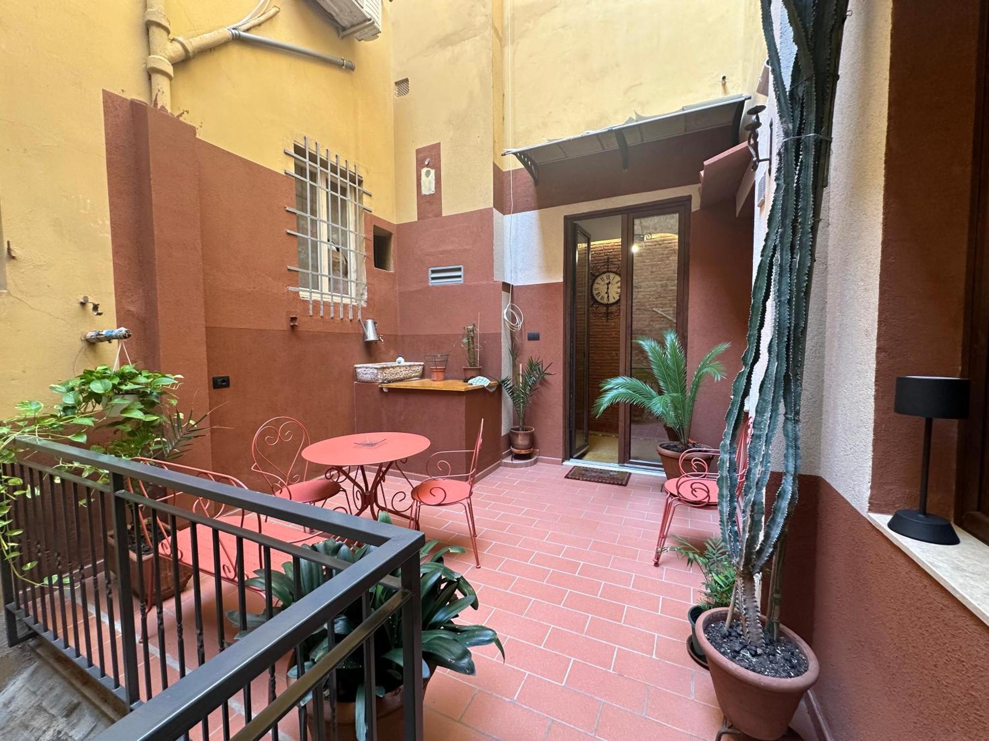Suite Stylish & Cozy Apartment In The Heart Of Florenz Exterior foto